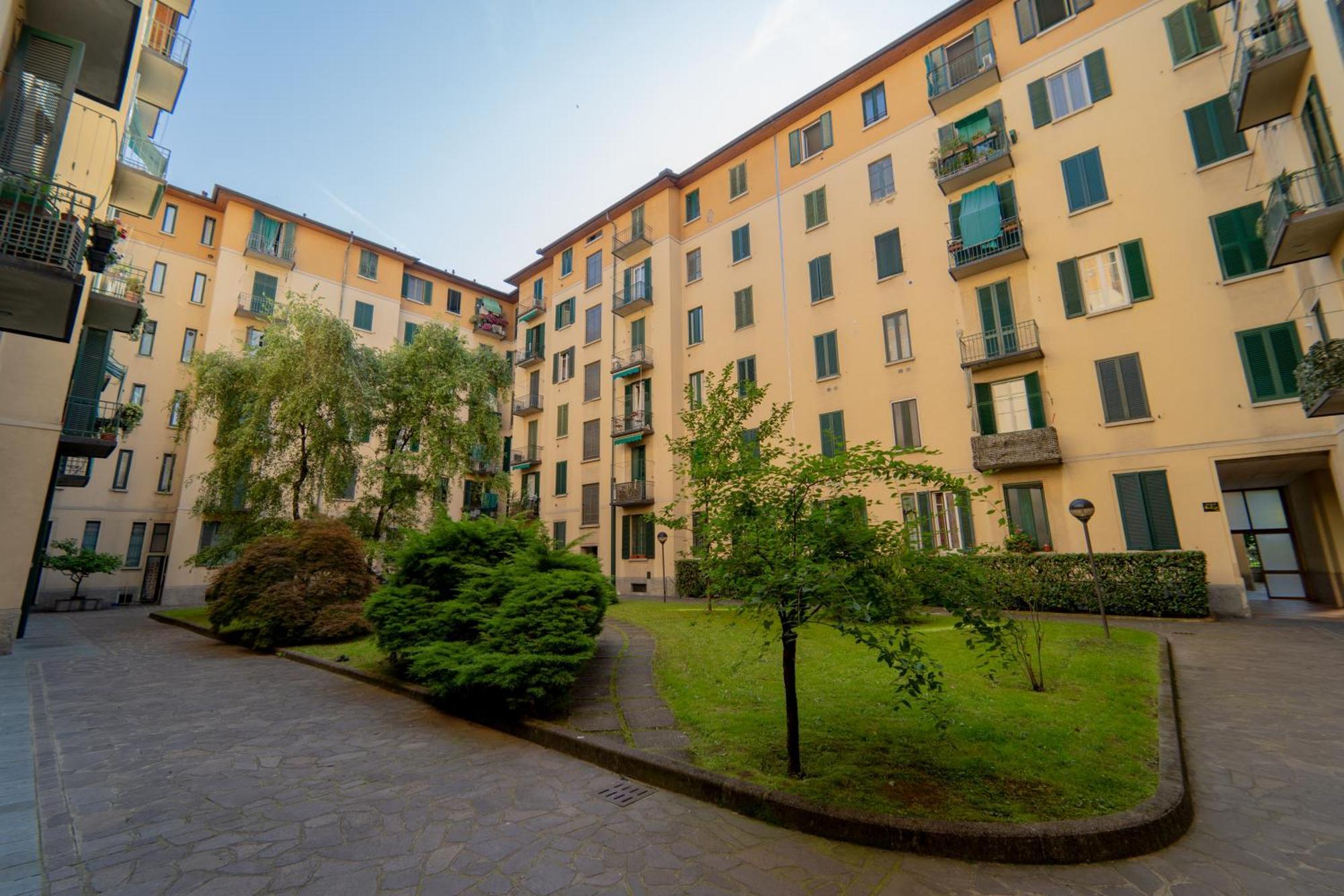Apartment Milan Near Metro-M5 Dış mekan fotoğraf